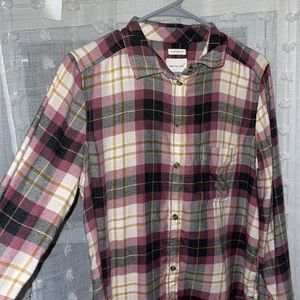 Women’s American Eagle Boyfriend soft button up flannel